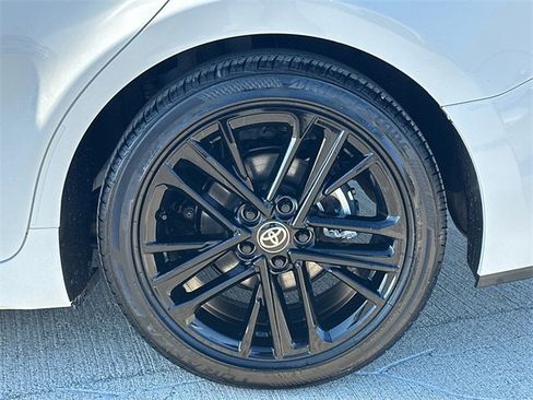 Certified 2025 Toyota Camry SE image 7