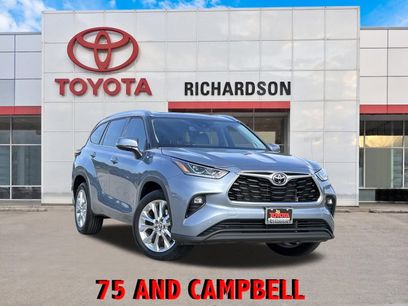 Used 2023 Toyota Highlander Limited