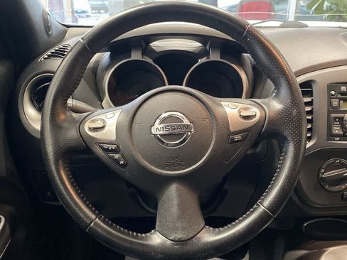 Used 2013 Nissan Juke SV AWD/4WD image 17