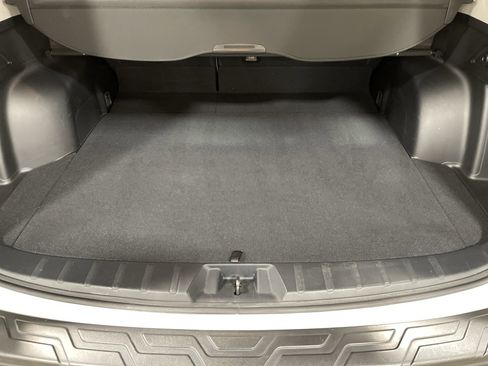 Used 2021 Subaru Forester Limited image 12