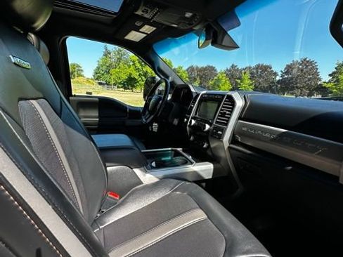 Used 2019 Ford F350 Platinum w/ Platinum Ultimate Package AWD/4WD image 22