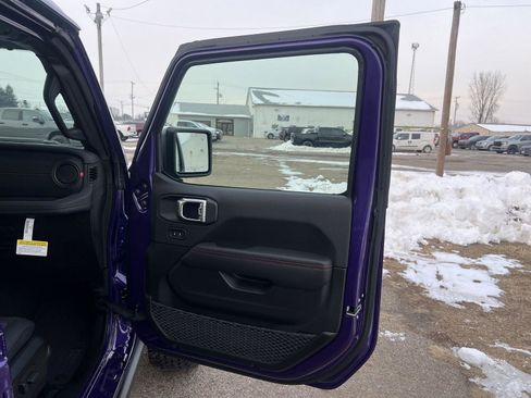 New 2026 Jeep Wrangler Unlimited Rubicon image 32