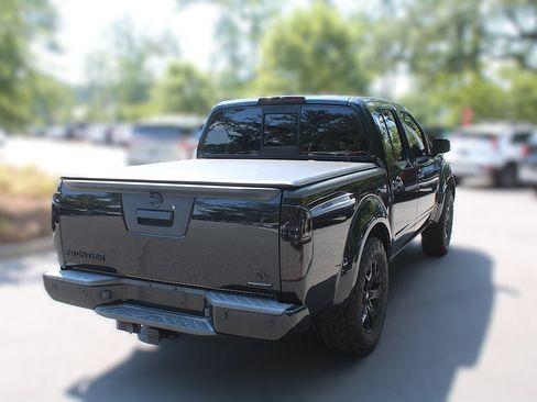Used 2019 Nissan Frontier SV w/ Value Truck Package RWD image 12