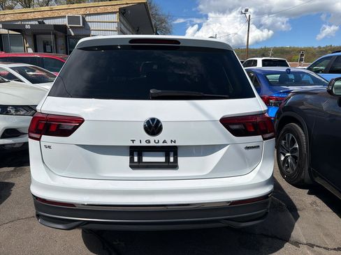 Used 2022 Volkswagen Tiguan SE AWD/4WD image 7