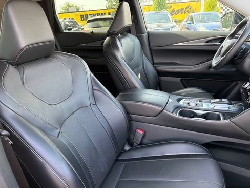 Used 2023 INFINITI QX60 Luxe w/ Cargo Package FWD image 25