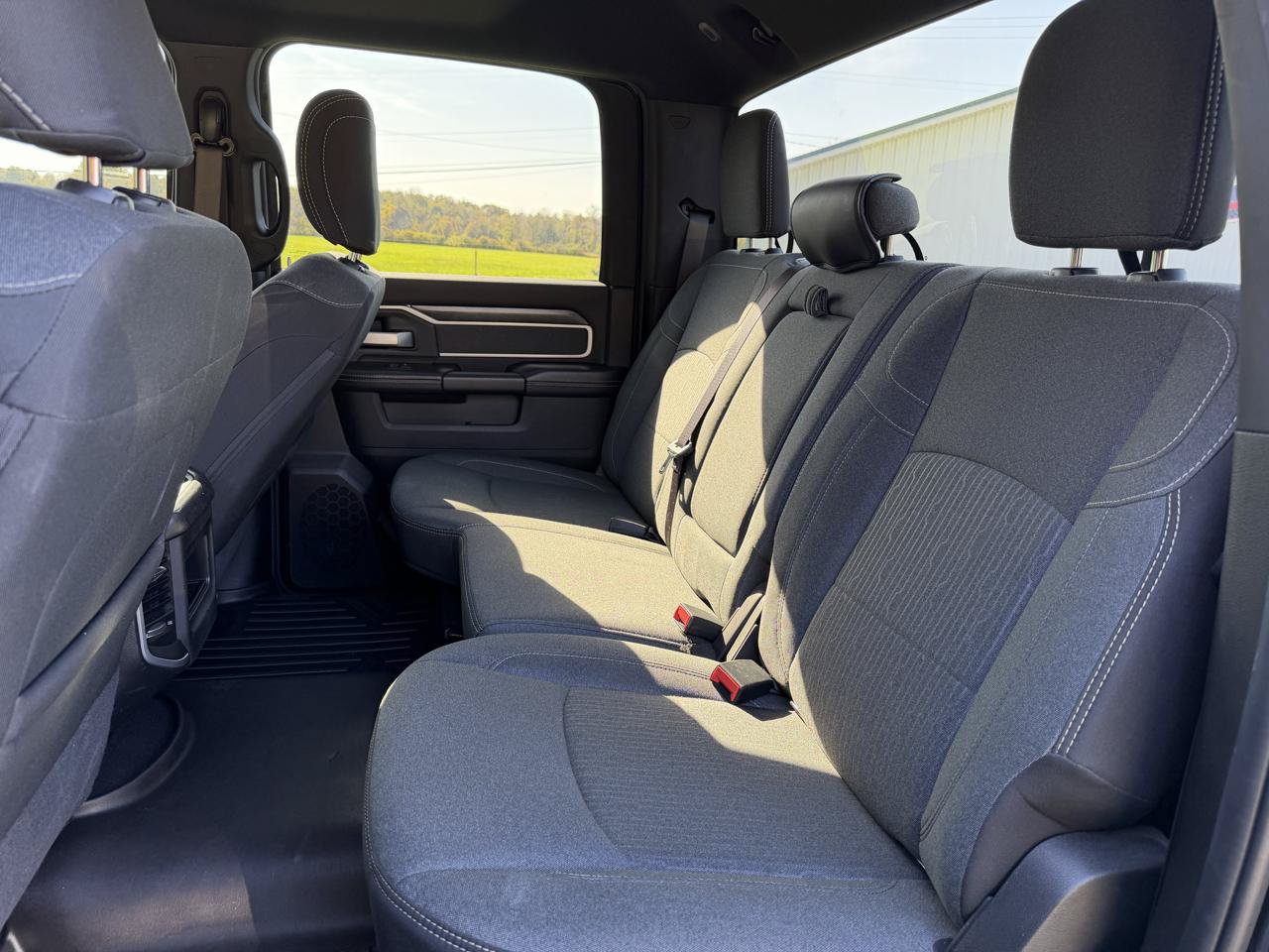 Used 2020 RAM 2500 Big Horn w/ Night Edition AWD/4WD image 43