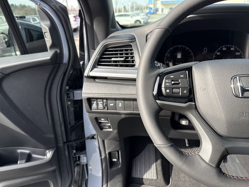 New 2026 Honda Odyssey Sport-L image 19