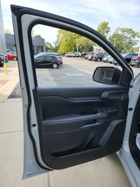 New 2026 Ford Ranger XLT w/ Equipment Group 301A High AWD/4WD image 37