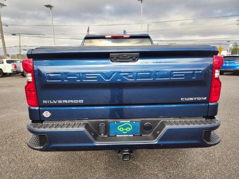 Certified 2023 Chevrolet Silverado 1500 Custom image 19