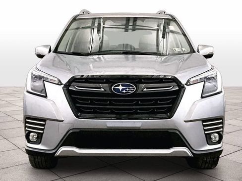 Used 2022 Subaru Forester Touring w/ Popular Package #3 AWD/4WD image 3