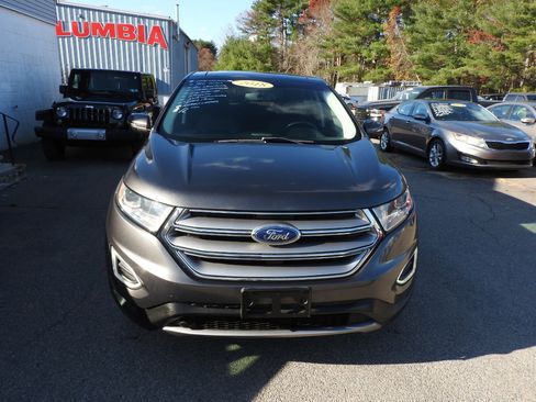 Used 2018 Ford Edge SEL w/ Equipment Group 201A image 2