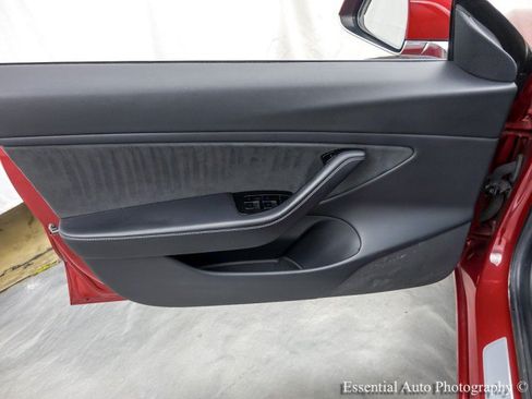 Used 2019 Tesla Model 3 Standard Range Plus RWD image 36