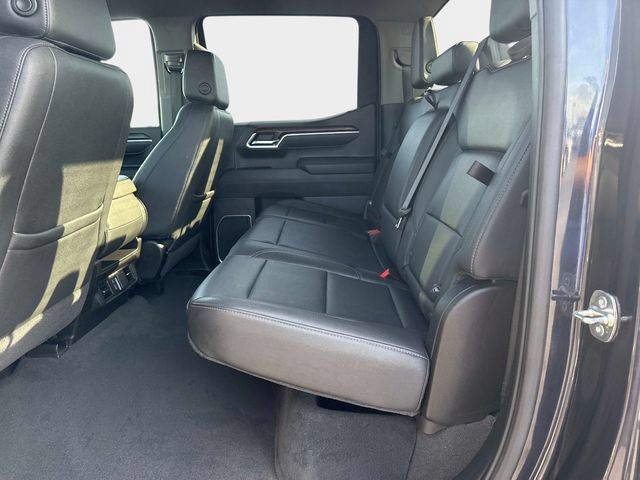 Used 2025 GMC Sierra 1500 SLT AWD/4WD image 12