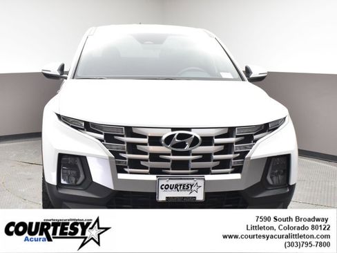 Used 2024 Hyundai Santa Cruz SEL AWD/4WD image 3