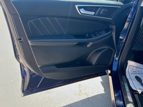 Used 2016 Ford Edge Sport w/ Cold Weather Package AWD/4WD image 4