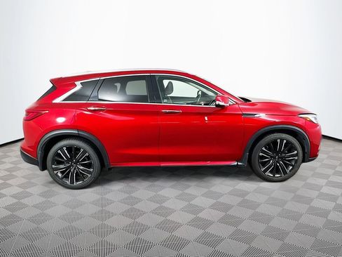Used 2023 INFINITI QX50 Sensory image 4