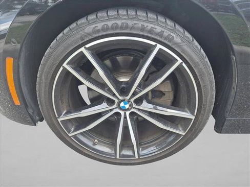 Used 2020 BMW 330i xDrive Sedan w/ Convenience Package AWD/4WD image 7