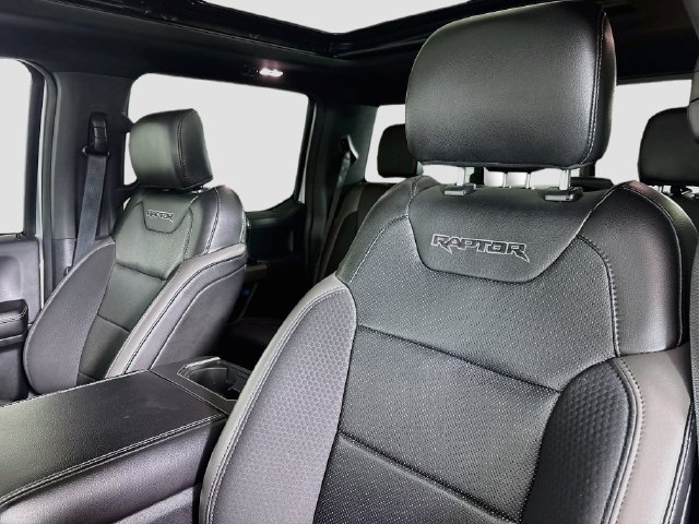 Used 2019 Ford F150 Raptor w/ Equipment Group 802A Luxury AWD/4WD image 26