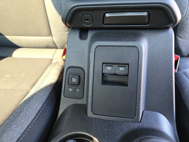 Used 2022 Ford Bronco 2-Door w/ Sasquatch Package AWD/4WD image 8