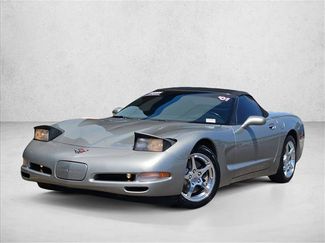 Used 2001 Chevrolet Corvette Convertible w/ Preferred Equipment Group2 RWD video 4