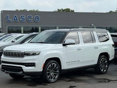 Used 2022 Jeep Grand Wagoneer Series III w/ HD Trailer Tow Package