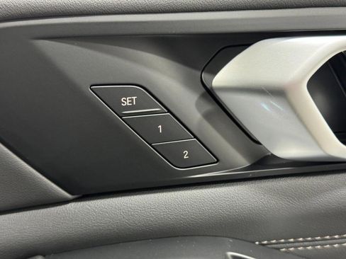 New 2026 BMW X7 xDrive40i image 24