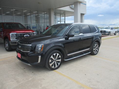 Used 2021 Kia Telluride EX w/ EX Premium Package FWD image 2