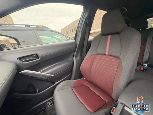 Used 2024 Toyota Corolla Cross AWD Hybrid image 22