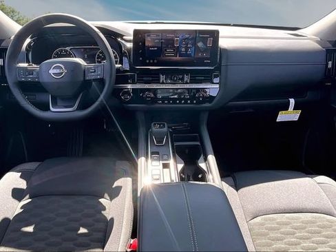New 2026 Nissan Pathfinder SV FWD image 5