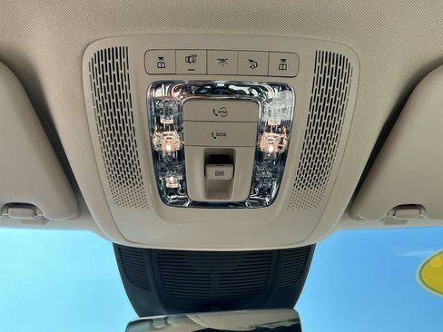 Used 2022 Mercedes-Benz GLE 350 4MATIC image 29