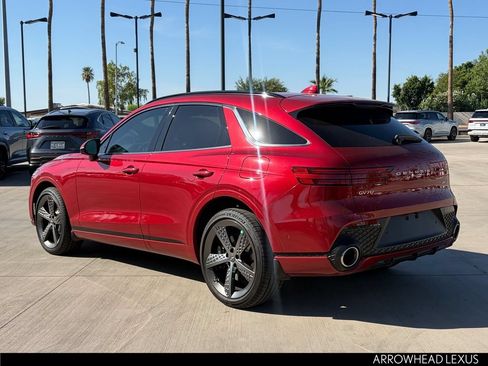 Used 2025 Genesis GV70 3.5T Sport w/ Sport Advanced Package AWD/4WD image 4