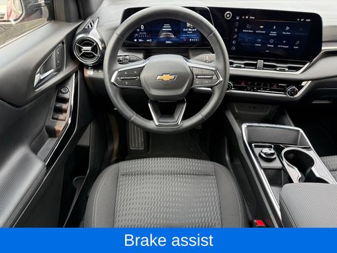 Used 2026 Chevrolet Equinox LT AWD/4WD image 33