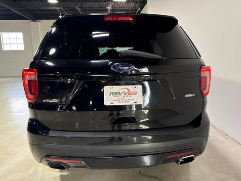 Used 2017 Ford Explorer Sport w/ Equipment Group 401A AWD/4WD image 6