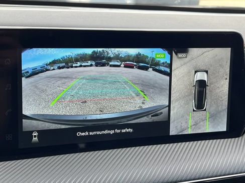 New 2026 Nissan Kicks SR w/ Cold Weather Package FWD image 19