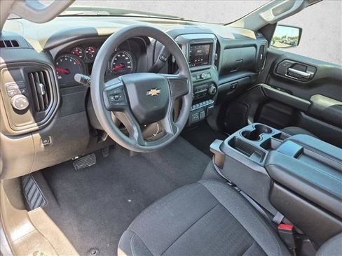 Certified 2022 Chevrolet Silverado 1500 Custom RWD image 13