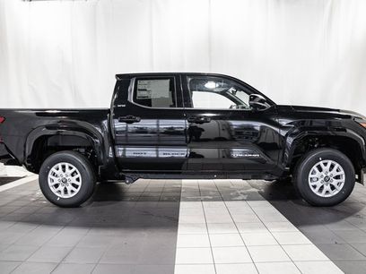 New 2026 Toyota Tacoma SR5
