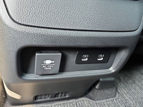 Used 2026 Honda Passport TrailSport image 11