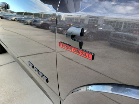 Used 2025 RAM 2500 Limited AWD/4WD image 6
