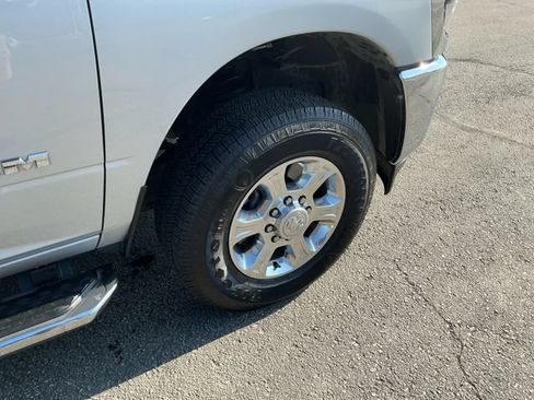 Used 2026 RAM 2500 Big Horn AWD/4WD image 16