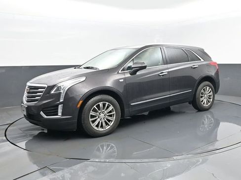 Used 2017 Cadillac XT5 Luxury w/ Driver Awareness Package image 1