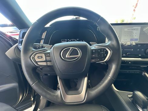 Used 2024 Lexus TX 350 AWD image 11