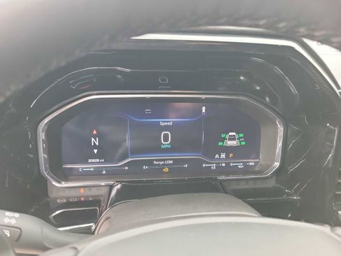 Used 2024 Chevrolet Silverado 1500 LTZ w/ Technology Package image 18