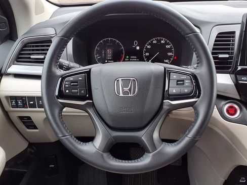 Used 2025 Honda Odyssey EX-L image 21