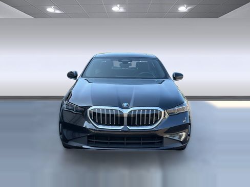 Used 2026 BMW 530i RWD image 6