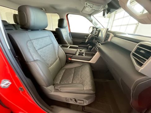 Used 2024 Toyota Tundra Limited w/ TRD Off-Road Package AWD/4WD image 24