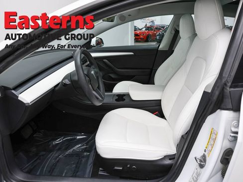 Used 2021 Tesla Model 3 Standard Range Plus RWD image 14