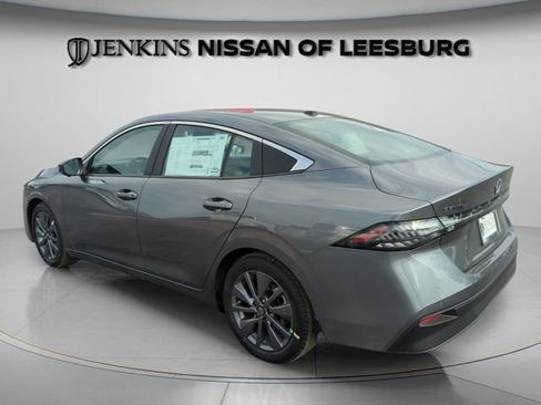 New 2026 Nissan Sentra SL w/ Floor Mat Package FWD image 6