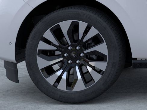 New 2026 Ford Expedition Max Platinum image 19