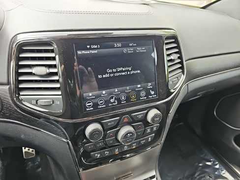 Used 2021 Jeep Grand Cherokee High Altitude AWD/4WD image 21