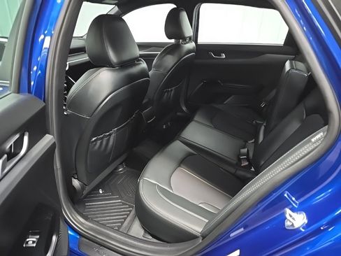 Used 2023 Kia K5 GT-Line image 30